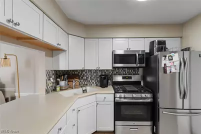 3753 Lake Run Boulevard, Stow, OH 44224 - Photo 3