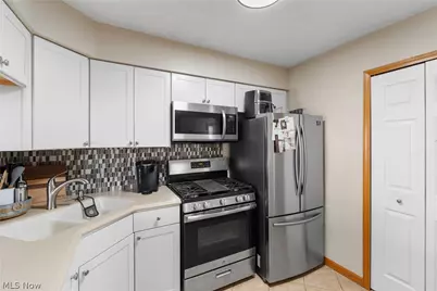 3753 Lake Run Boulevard, Stow, OH 44224 - Photo 5