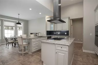 6443 Hills and Dales Road NW, Canton, OH 44708 - Photo 11