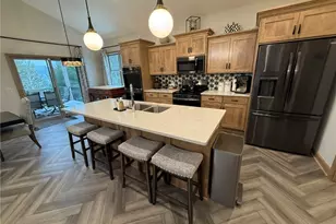 1196 Pine Bluff Dr NE, New Philadelphia, OH 44663 - Photo 5