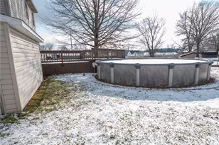 1860 Paradise St SE, East Sparta, OH 44626 - Photo 5