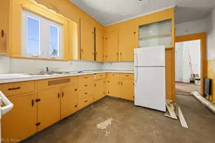 134 11th St, Alliance, OH 44601 - Photo 7