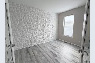 908 Kendal Drive, Grandview Heights, OH 44147 - Photo 5