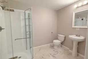 908 Kendal Dr, Grandview Heights, OH 44147 - Photo 17