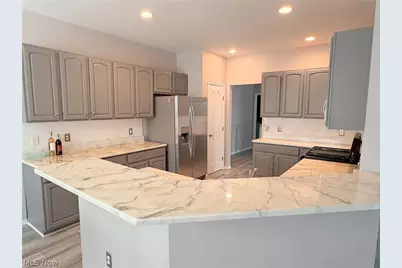 908 Kendal Drive, Grandview Heights, OH 44147 - Photo 7