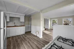 14215 Tuckahoe Ave, Loveland, OH 44111 - Photo 13