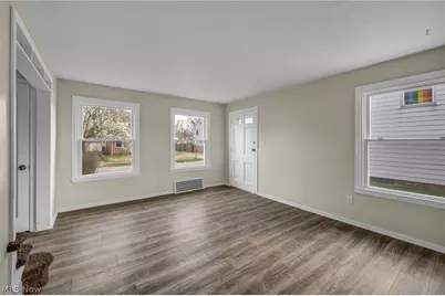 14215 Tuckahoe Avenue, Loveland, OH 44111 - Photo 7