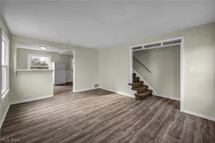 14215 Tuckahoe Ave, Loveland, OH 44111 - Photo 5