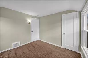 14215 Tuckahoe Ave, Loveland, OH 44111 - Photo 19