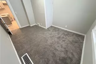 1924 E 123rd St, Loveland, OH 44106 - Photo 5