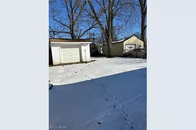 12018 Erwin Avenue, Loveland, OH 44135 - Photo 3