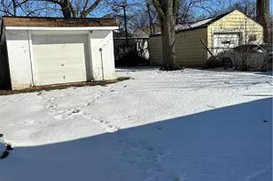 12018 Erwin Ave, Loveland, OH 44135 - Photo 3