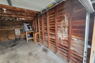 13708 Astor Ave, Loveland, OH 44135 - Photo 9