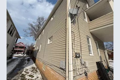 11421 Headley Avenue, Loveland, OH 44111 - Photo 15