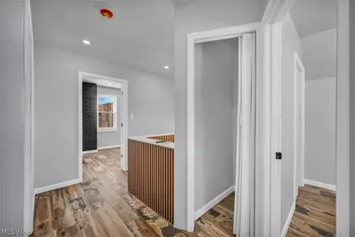 3064 W 16th Street, Loveland, OH 44113 - Photo 25