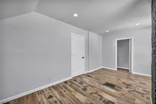 3064 W 16th St, Loveland, OH 44113 - Photo 33