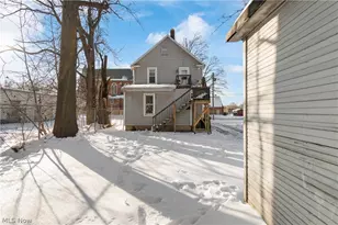 301 E Voris St, Akron, OH 44311 - Photo 27