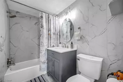 11820 Edgewater Drive #403, Oakwood, OH 44107 - Photo 37