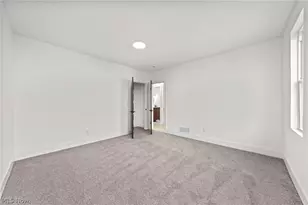 1422 W 77th St, Loveland, OH 44102 - Photo 31