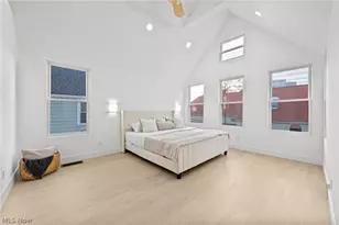 1422 W 77th St, Loveland, OH 44102 - Photo 21