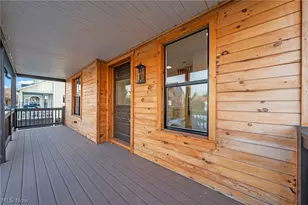 1422 W 77th St, Loveland, OH 44102 - Photo 3