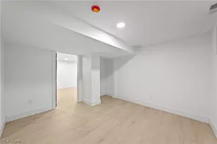 1422 W 77th St, Loveland, OH 44102 - Photo 37