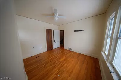 1335 Hampton, East Cleveland, OH 44112 - Photo 7