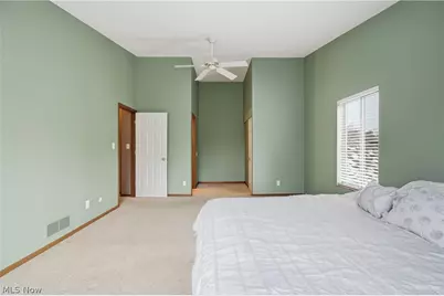 4557 Saint James Circle NW, Canton, OH 44708 - Photo 17