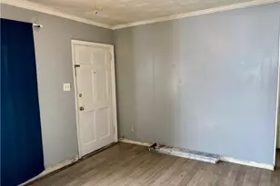 1317 40th St, Parkersburg, WV 26104 - Photo 5