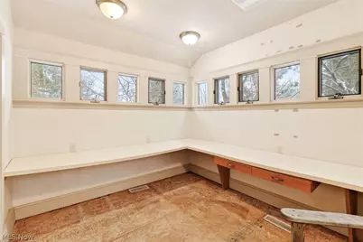 1798 Middlehurst Road, Cleveland Heights, OH 44118 - Photo 21