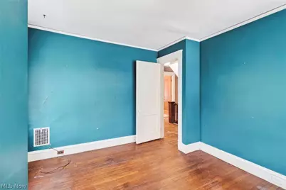 1798 Middlehurst Road, Cleveland Heights, OH 44118 - Photo 25