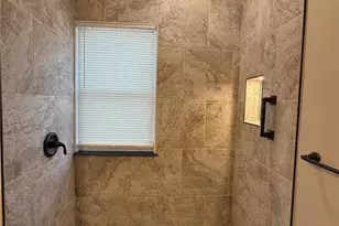 14208 Kingsford Ave, Loveland, OH 44128 - Photo 7