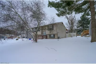 1033 Sunnywood Lane, Ravenna, OH 44266 - Photo 3