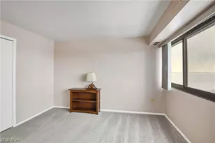 12550 Lake Ave, Oakwood, OH 44107 - Photo 15