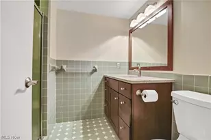 12550 Lake Ave, Oakwood, OH 44107 - Photo 17