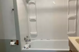 649 W Hopocan Ave, Barberton, OH 44203 - Photo 9