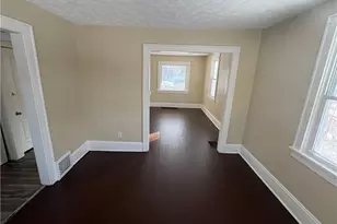 413 Stanton Ave, Akron, OH 44301 - Photo 7