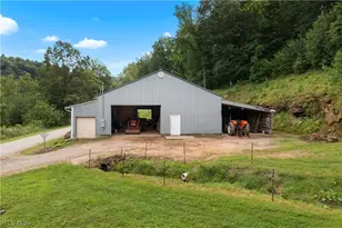 2250 Indian Camp Run Rd, New Concord, OH 43762 - Photo 5