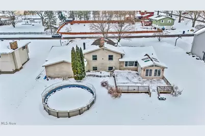 477 Deborah Drive, New Franklin, OH 44319 - Photo 3