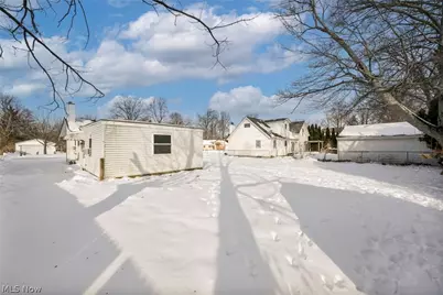 149 Fay Avenue, Avon Lake, OH 44012 - Photo 35