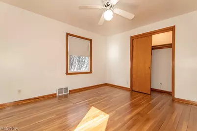 1677 Hawthorne Drive, Loveland, OH 44124 - Photo 23