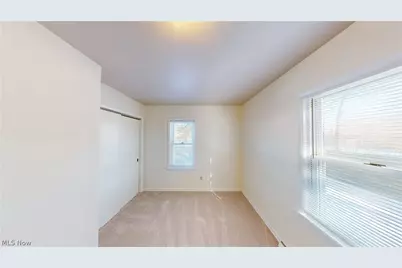 945 Minota Avenue, Akron, OH 44306 - Photo 9