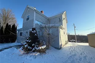 409 2nd St, Bethesda, OH 43719 - Photo 3