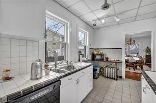 2410 Overlook Rd, Cleveland Heights, OH 44106 - Photo 15