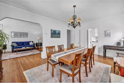 2410 Overlook Road, Cleveland Heights, OH 44106 - Photo 13