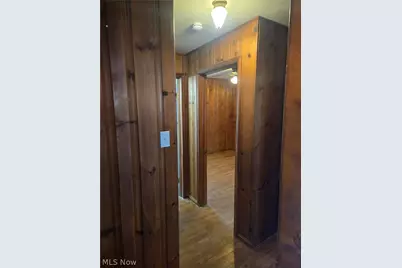 315 Redfern Road, Chippewa Lake, OH 44215 - Photo 5