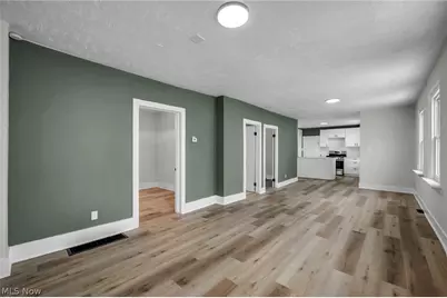 1939 W 54th Street, Loveland, OH 44102 - Photo 5