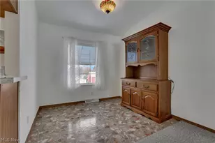 104 Vine St, New Lexington, OH 43764 - Photo 11