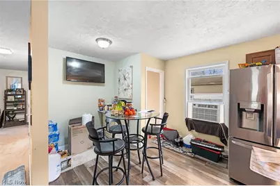 757 Independence Avenue, Akron, OH 44310 - Photo 9