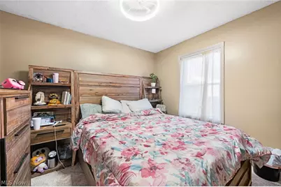 757 Independence Avenue, Akron, OH 44310 - Photo 17